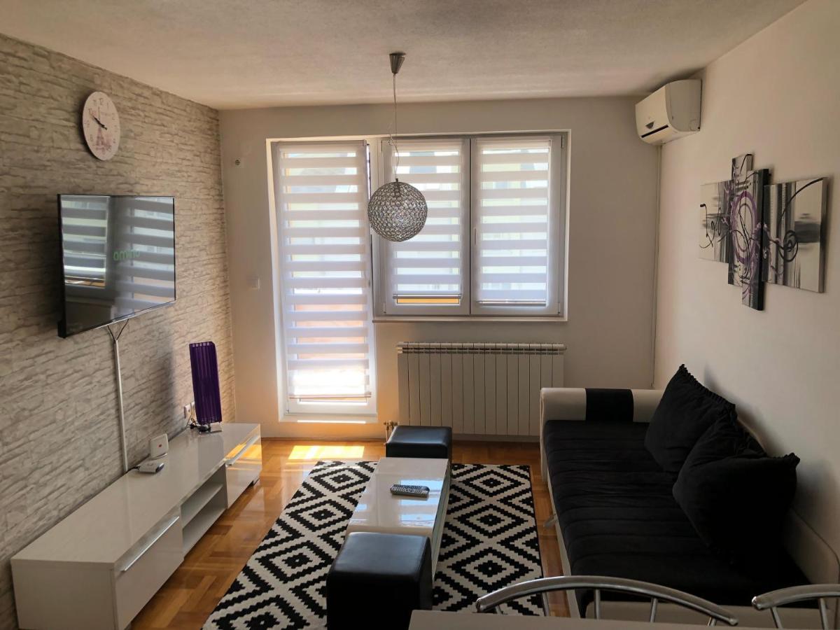 Apartman Dobrinja 1 サラエヴォ エクステリア 写真