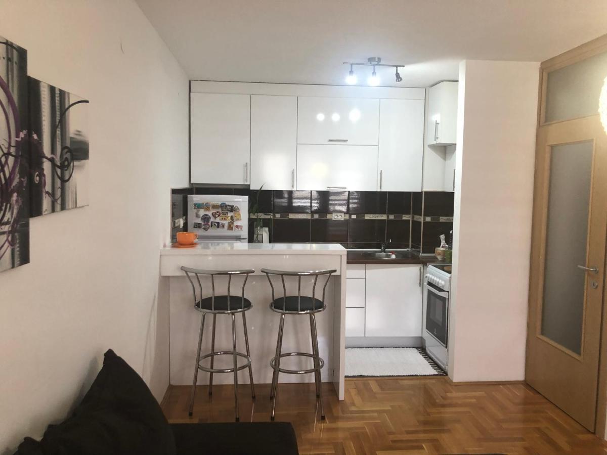 Apartman Dobrinja 1 サラエヴォ エクステリア 写真